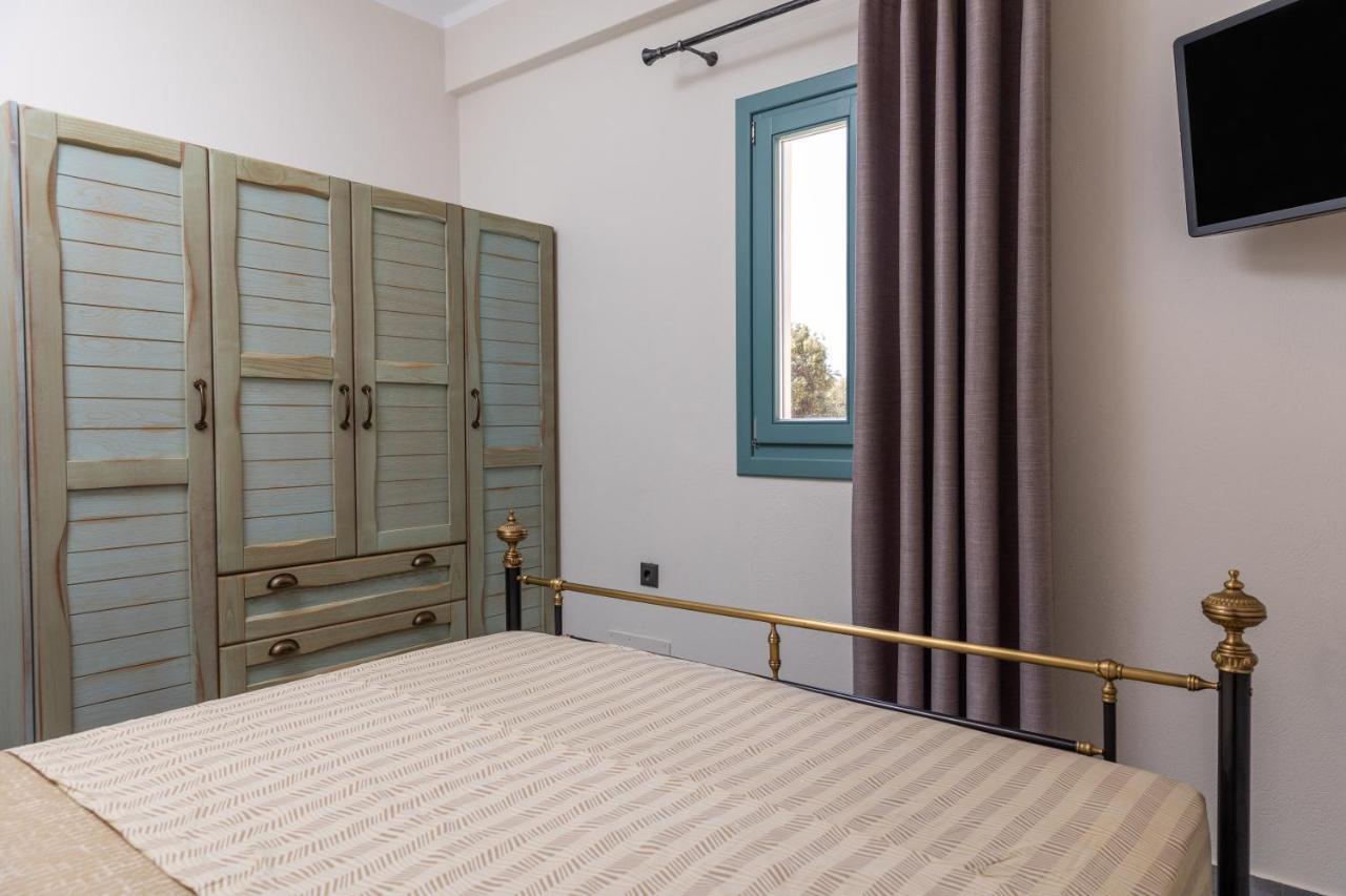 Ligaridia Apartments Moutsouna Ngoại thất bức ảnh